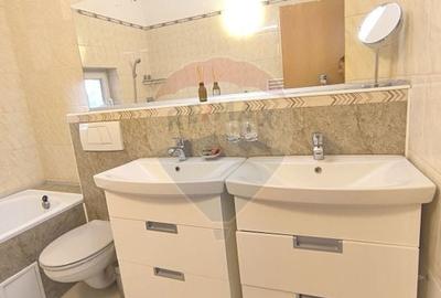Casă cu 5 camere cu Garaj în Bună Ziua - 46