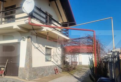 Casă cu 7 camere cu Teren 16000 Mp în Ciorani - 1