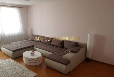 Apartament cu 3 camere, mobilat în Roșu - 1