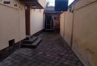 Casă cu 4 camere cu Canalizare în Mircea cel Bătrân - 3