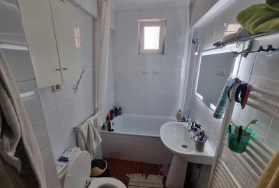 Apartament cu 4 camere semidecomandat, mobilat în Faleza Nord - 13
