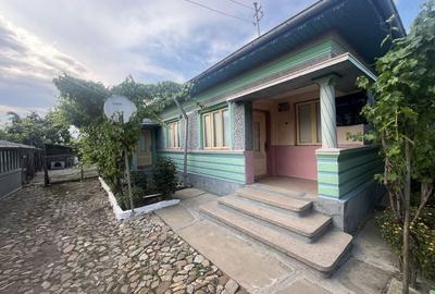 Casă cu 4 camere în Stâlpu - 2