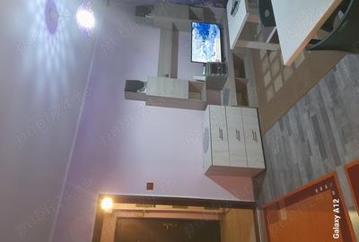 Proprietar inchiriez ap.4 camere - 3