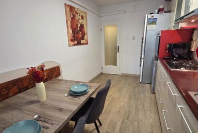Apartament cu 2 camere decomandat în Rogerius