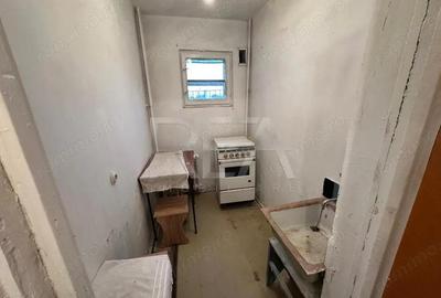 Apartament 2 Camere , Etaj Intermediar , Zona Alexandru Obregia - 8