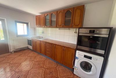 Casă cu 3 camere în Ciobănoaia - 5