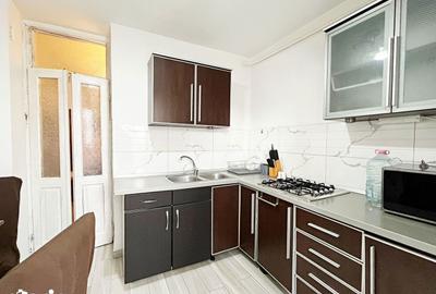 Apartament cu 3 camere decomandat în Decebal - 11