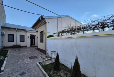 Casa 4 cam 200mp, caramida teren 509 mp mobilata zona Centr - 3