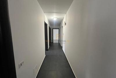 Apartament cu 3 camere decomandat în Apărătorii Patriei - 15