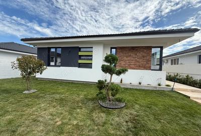 CASA NOUA finisata la cheie in cartierul Viena Residence Oradea ! - 1