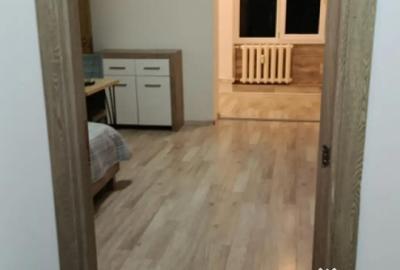 Garsonieră decomandată în Far - 9