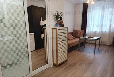 COLOSSEUM: Garsoniera mobilata utilata renovata Piata Tractorul - 3