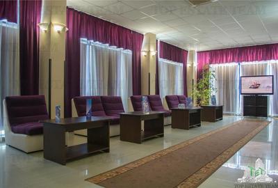 Spațiu comercial, de 4,535 mp, în Central - 3