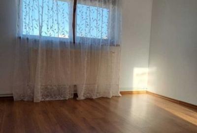 OFERTĂ-NAVODARI ORAȘ- APARTAMENT 3 CAMERE- 74000 EURO- COMISION 0% - 8