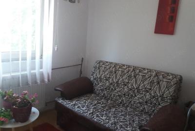 Garsonieră decomandată în Central - 2