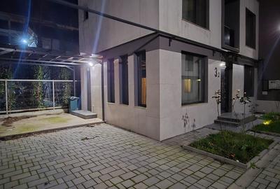 Casă cu 4 camere cu Canalizare în Central - 3