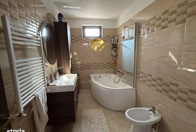 Casă cu 4 camere în Central - 6