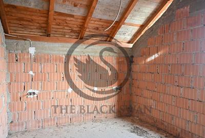 Casa la rosu de vanzare | Iordacheanu - Valea Cucului | C... - 5