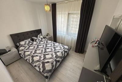 Apartament cu 2 camere semidecomandat, mobilat în Central