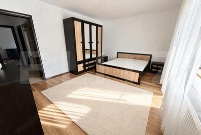 Apartament cu 3 camere semidecomandat în Cetate - 1