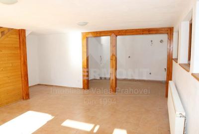 Casă cu 4 camere cu Teren 1600 Mp în Central - 7