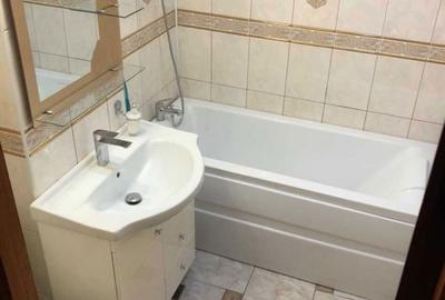 Apartament cu 4 camere decomandat în Central - 3