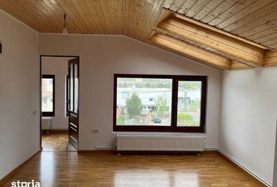 Casă cu 4 camere cu Teren 300 Mp în Central - 3