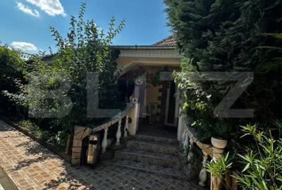 Casă cu 4 camere cu Teren 2400 Mp în Central - 13