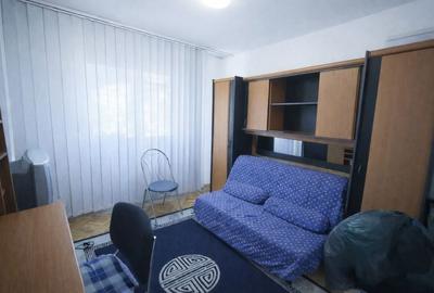 Apartament cu 3 camere decomandat în Complex Studențesc - 4