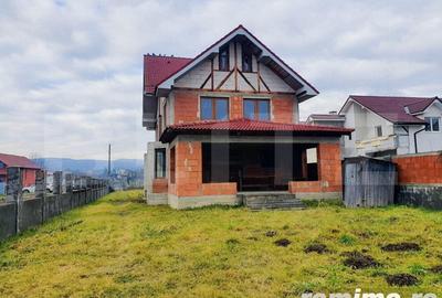 Casă cu 5 camere cu Teren 1000 Mp în Unirea - 10