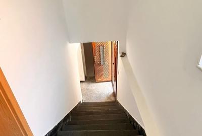 Casă cu 4 camere cu Teren 1177 Mp în Cisnădioara - 2