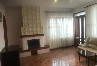 Casă în Mărăști