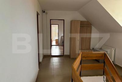 Spațiu comercial, de 350 mp, în Central - 14