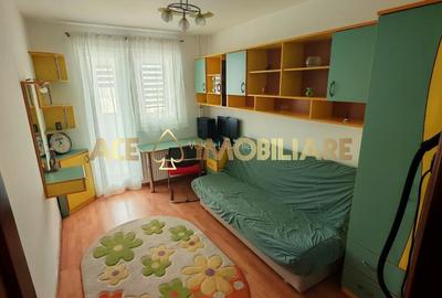 Apartament cu 4 camere semidecomandat, mobilat în Titan - 5