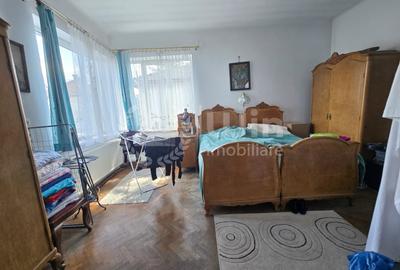 Casă individuală cu 4 camere cu Canalizare în Andrei Mureșanu - 8