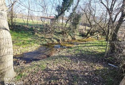 Casă cu 5 camere cu Teren 900 Mp în Târnova - 6