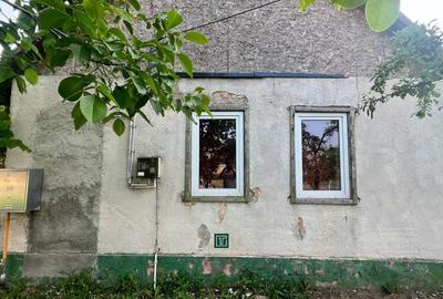 Teren intravilan de 1438 mp, în Recaș - 5