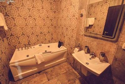 Spațiu comercial, de 2,600 mp, în Central - 13