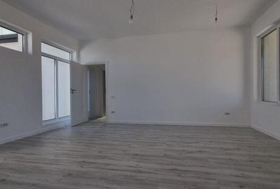 Casă individuală cu 4 camere cu Canalizare în Domnești - 14