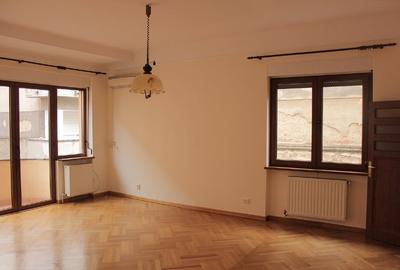 Apartament  de inchiriat - 8