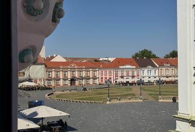 Spatiu pentru Birouri Piata Unirii Timisoara  apartament de inchiriat - 2
