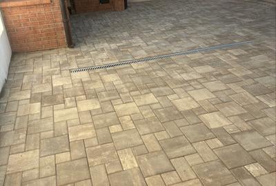 Casă cu 4 camere în Central - 11