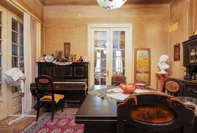 Decebal-Invingatorilor Vila 6 camere-455mp teren - 1