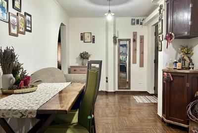 Apartament cu 2 camere decomandat, mobilat în Micro 19