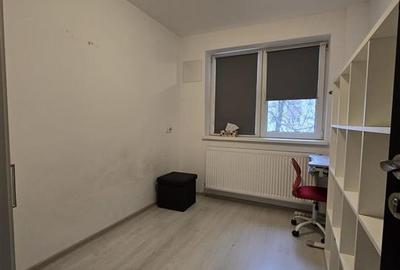 Apartament cu 3 camere semidecomandat în Podu Roș - 5