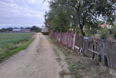 COSERENI( il ) - TEREN  2K MP DE VANZARE (52 M DESCHIDERE LA E85 ) - 4