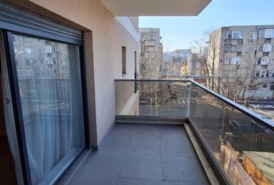 Apartament cu 3 camere semidecomandat, mobilat în Decebal - 15