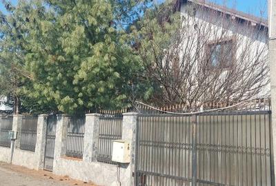 Casă cu 5 camere cu Teren 500 Mp în Brănești - 16