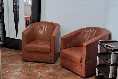 Garsonieră decomandată în Central - 7