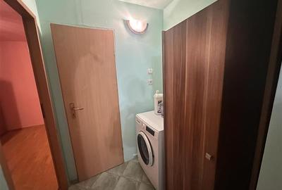 56mp, mobilat si utilat in bloc anvelopat lingă piata Doina - 8